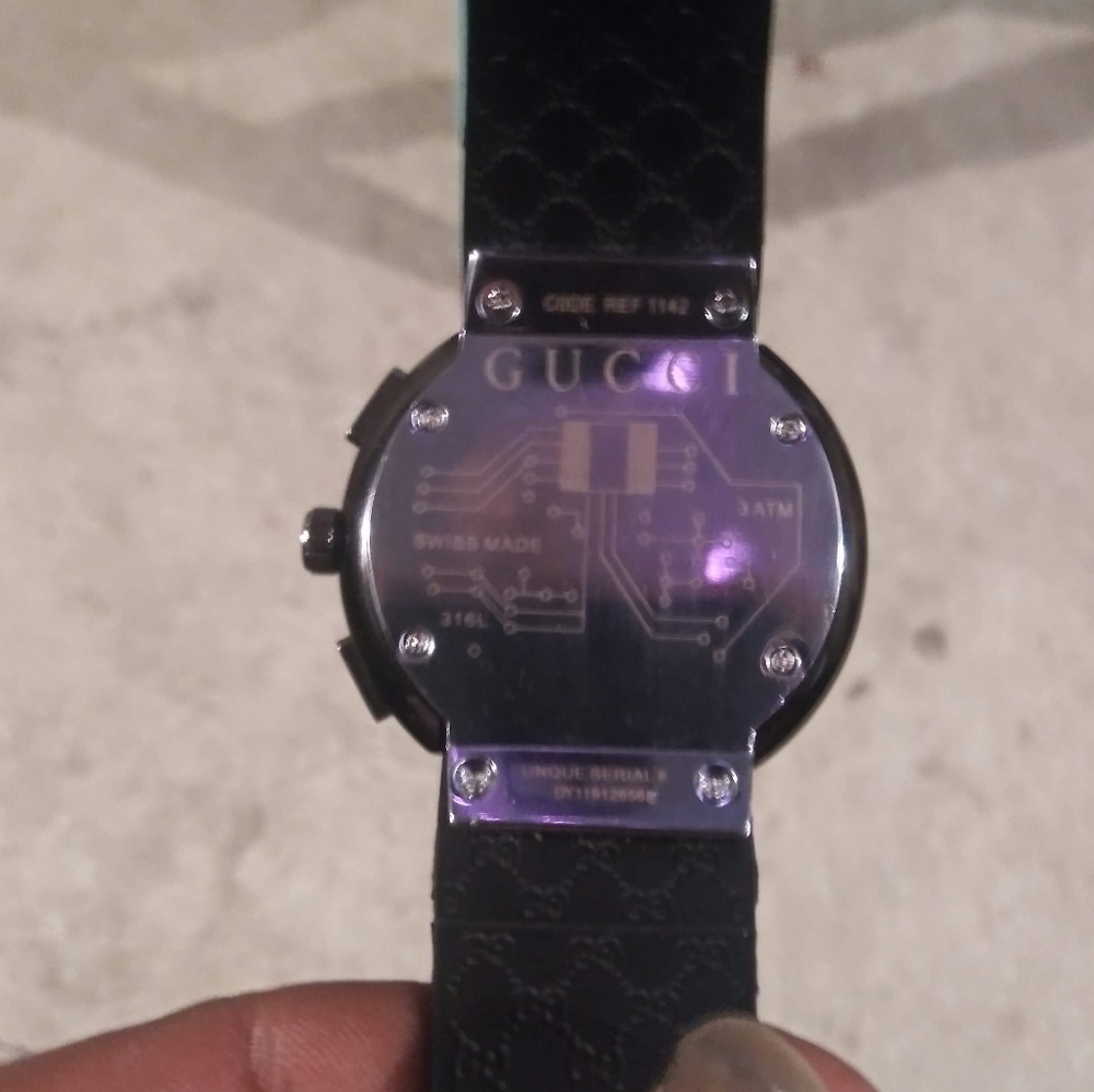 Gucci watch - Picture 3 of 3